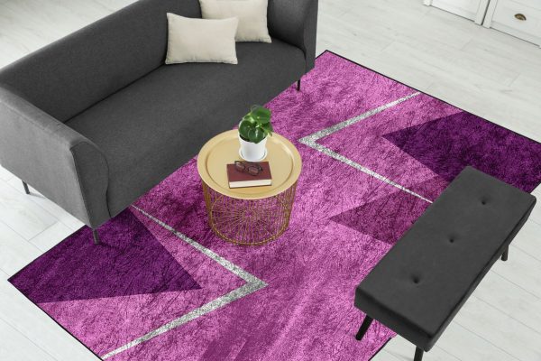 Purple Shades Triangle Centerpiece (Rug) - Image 2